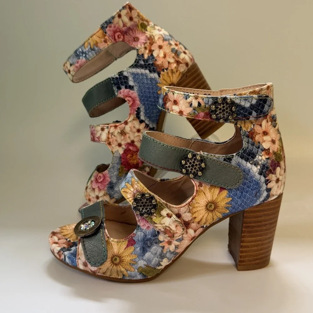 L'Artiste Spring Step Agatiala Floral Leather Snakeskin Pattern Sandals 36 US 6